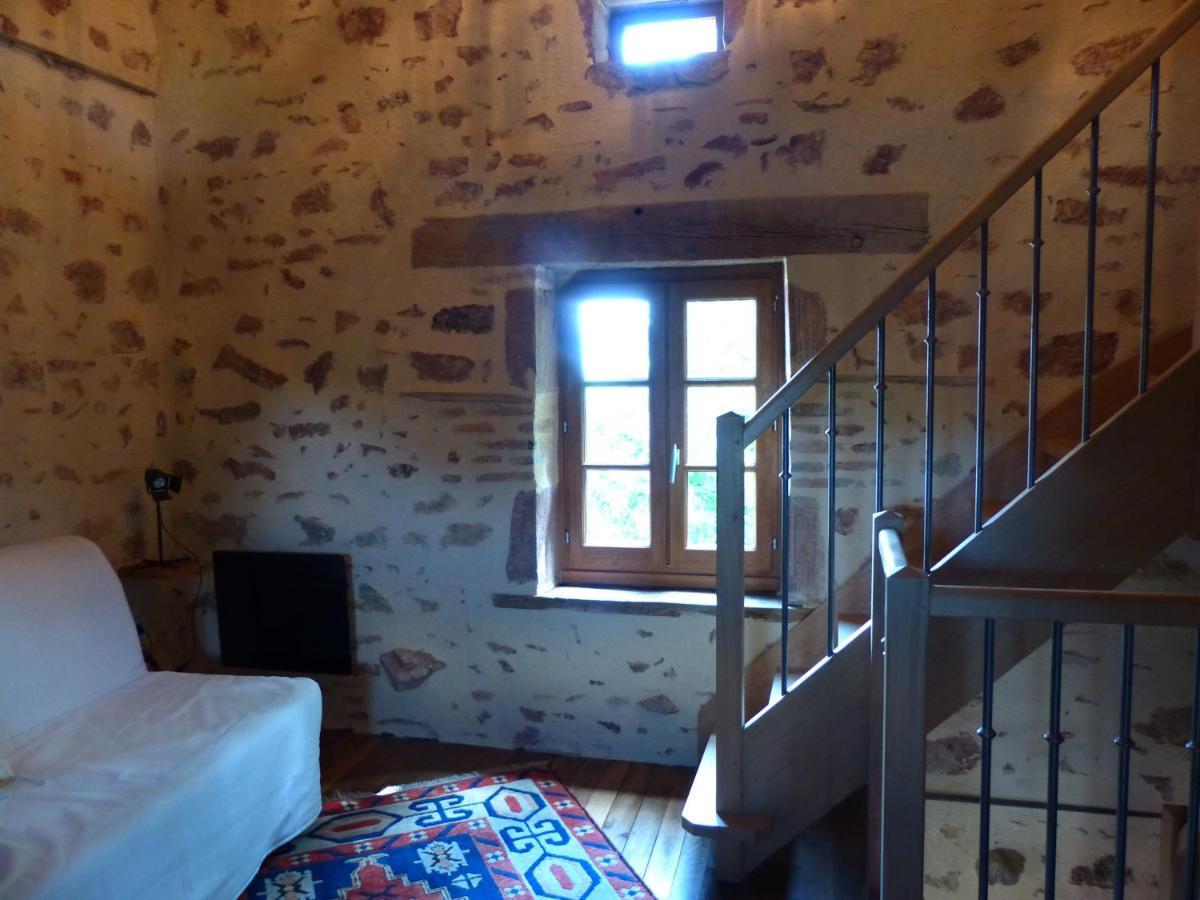 L'Abrejou Bed & Breakfast Le Donjon Luaran gambar